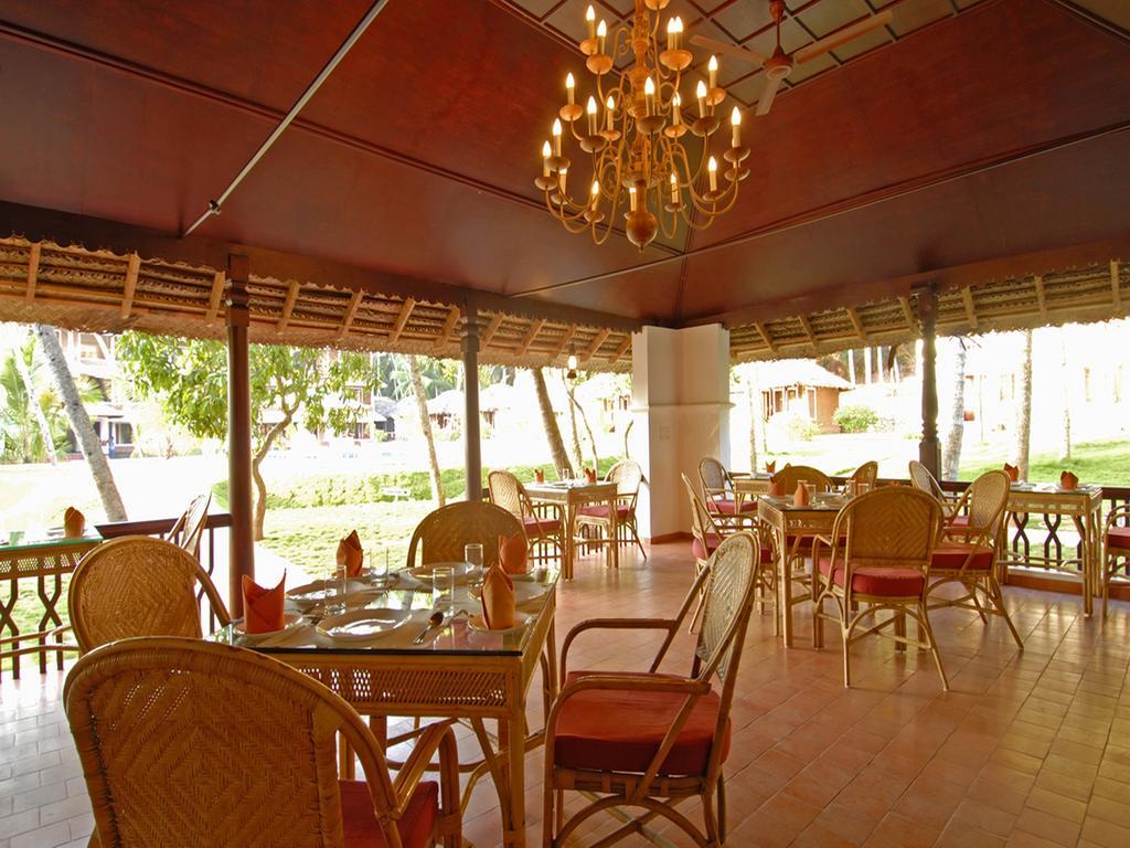 Abad Harmonia Ayurvedic Beach Resort Kovalam Eksteriør billede