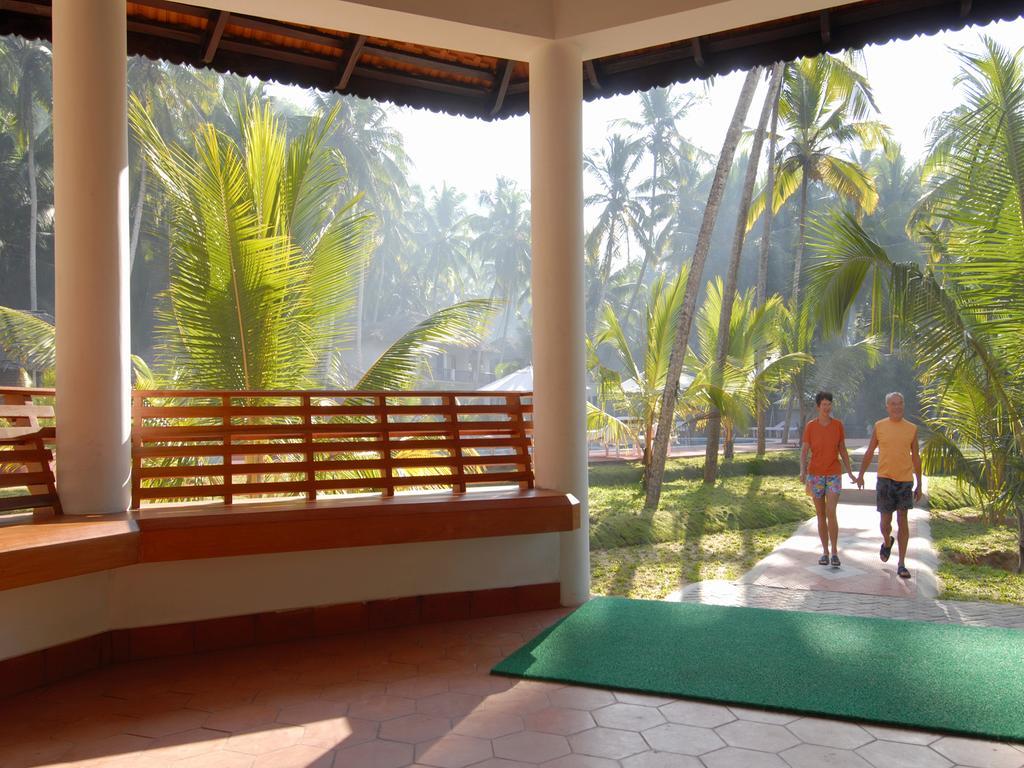 Abad Harmonia Ayurvedic Beach Resort Kovalam Eksteriør billede