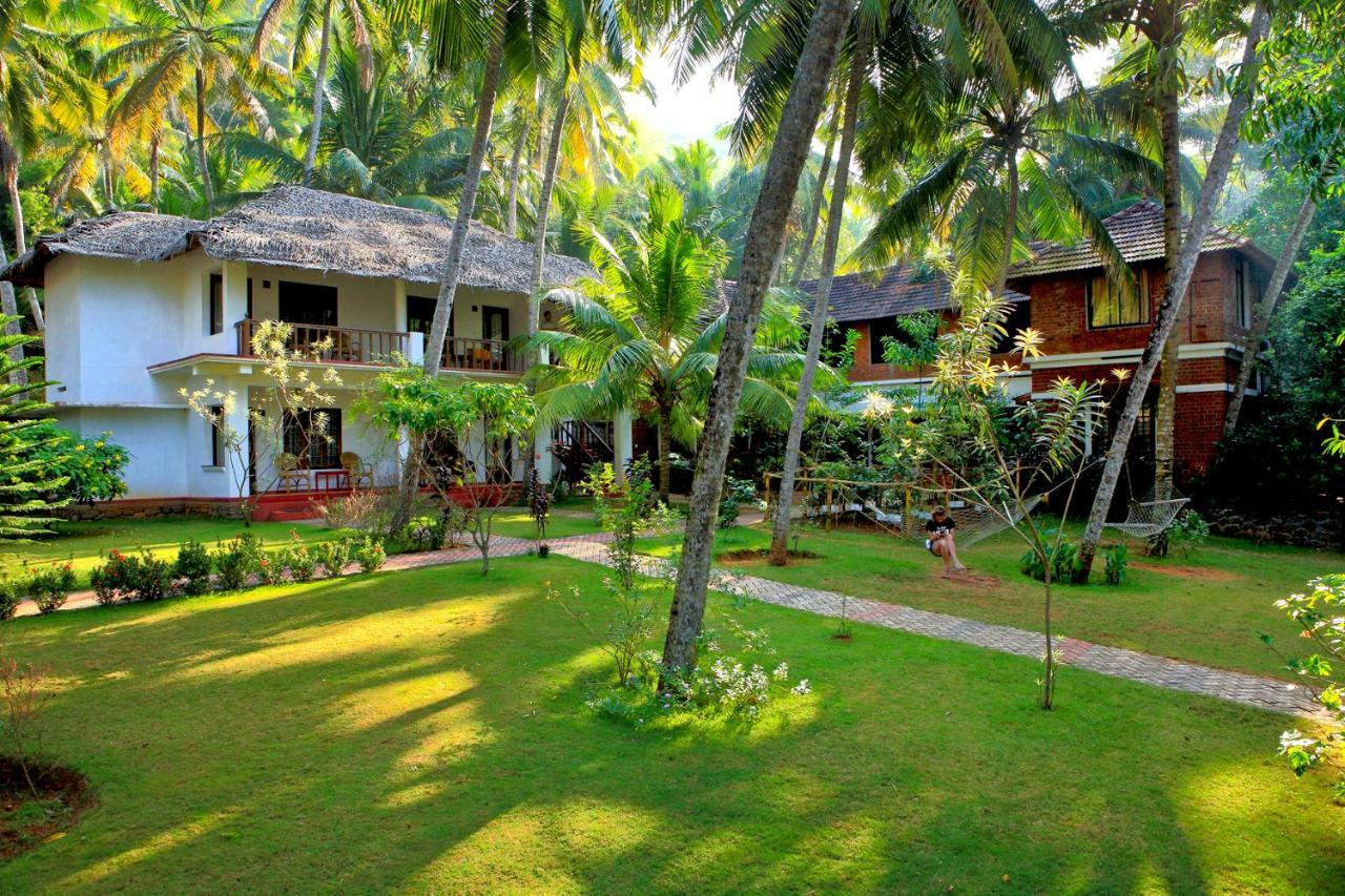 Abad Harmonia Ayurvedic Beach Resort Kovalam Eksteriør billede